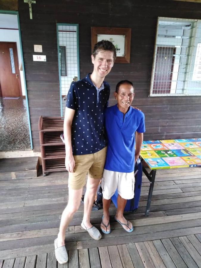 Aa Homestay Mulu Esterno foto