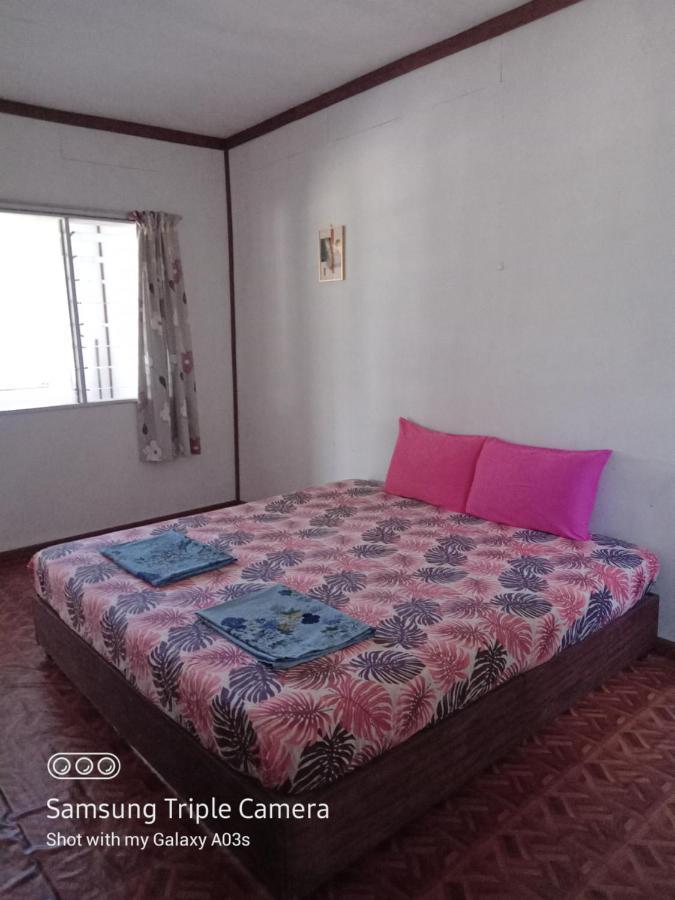 Aa Homestay Mulu Esterno foto