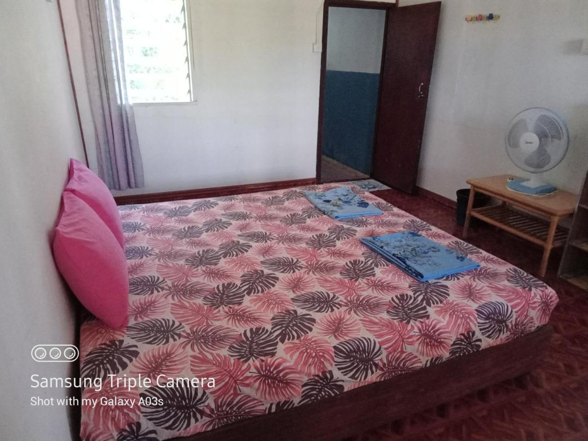 Aa Homestay Mulu Esterno foto
