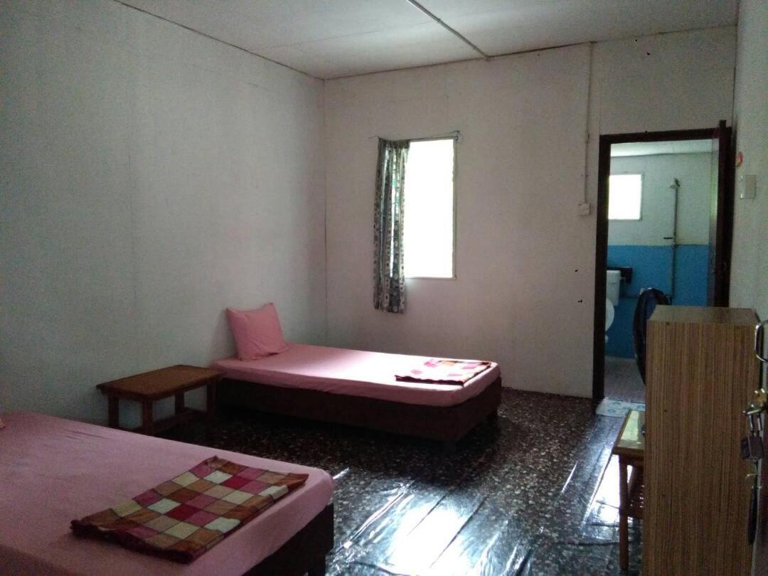 Aa Homestay Mulu Esterno foto