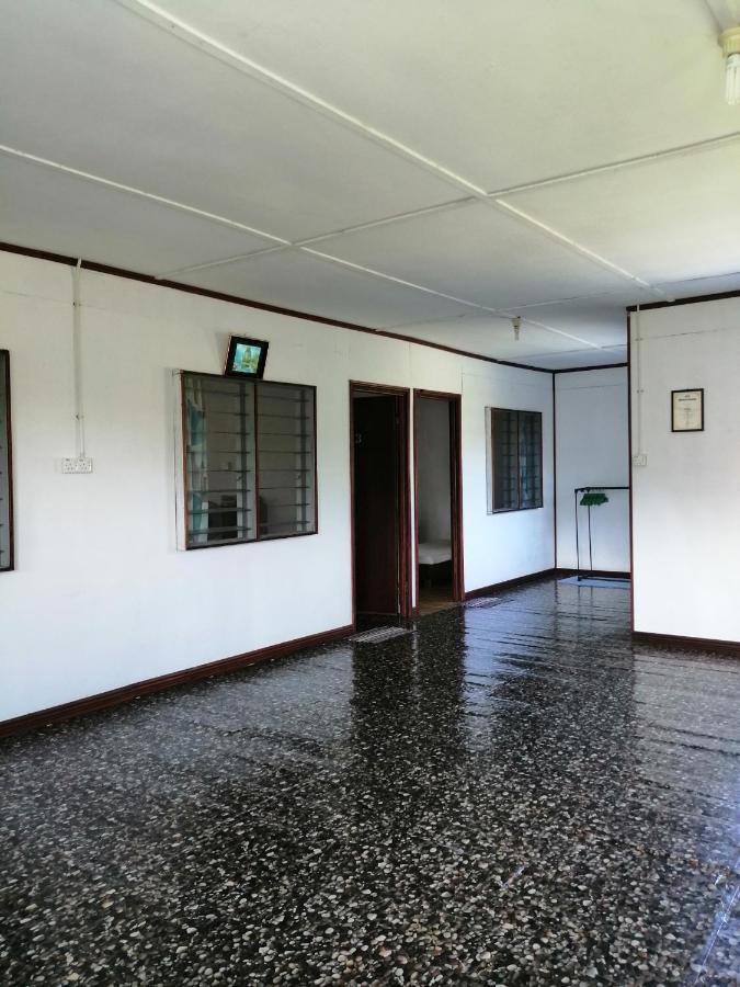 Aa Homestay Mulu Esterno foto